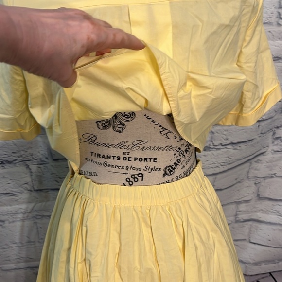 Maje Rivers Dress Embroidered Cutout Poplin Pleated Size 1 US Small Short Sleeve - Picture 7 of 14